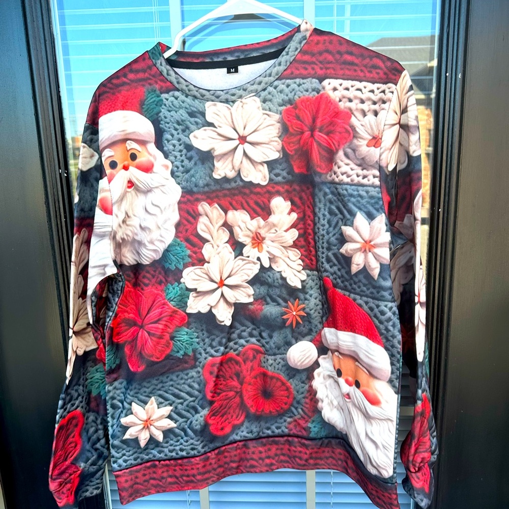 EUC Santa & Poinsettia long sleeve shirt